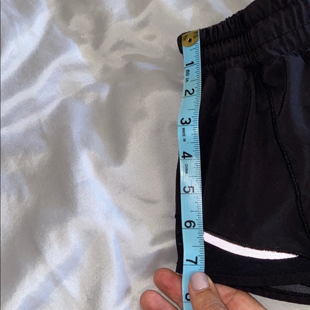 Running shorts - Picture 6 of 8